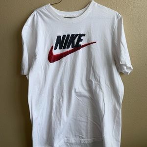 NIKE VINTAGE TEE